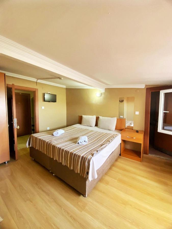 Ulubat Castle Hotel Istanbul Exterior foto